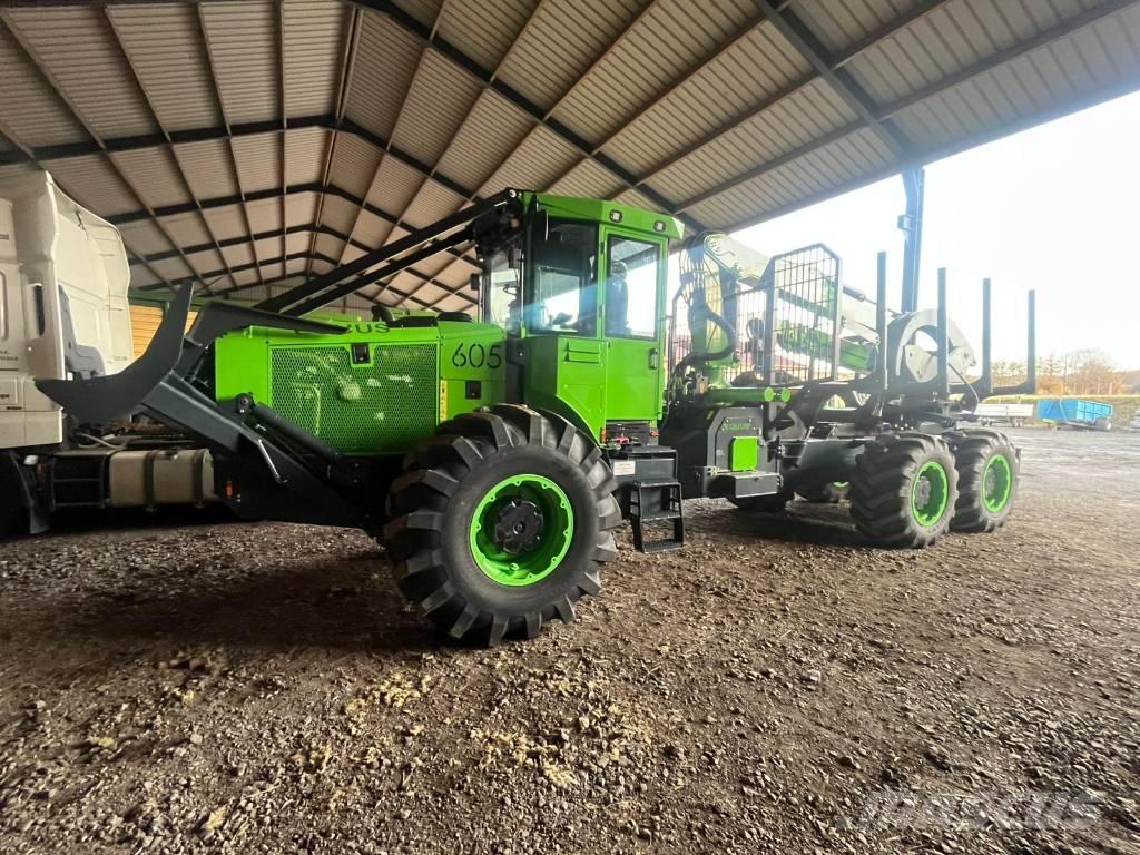 Equus 605 6WDC Arrastrador de troncos