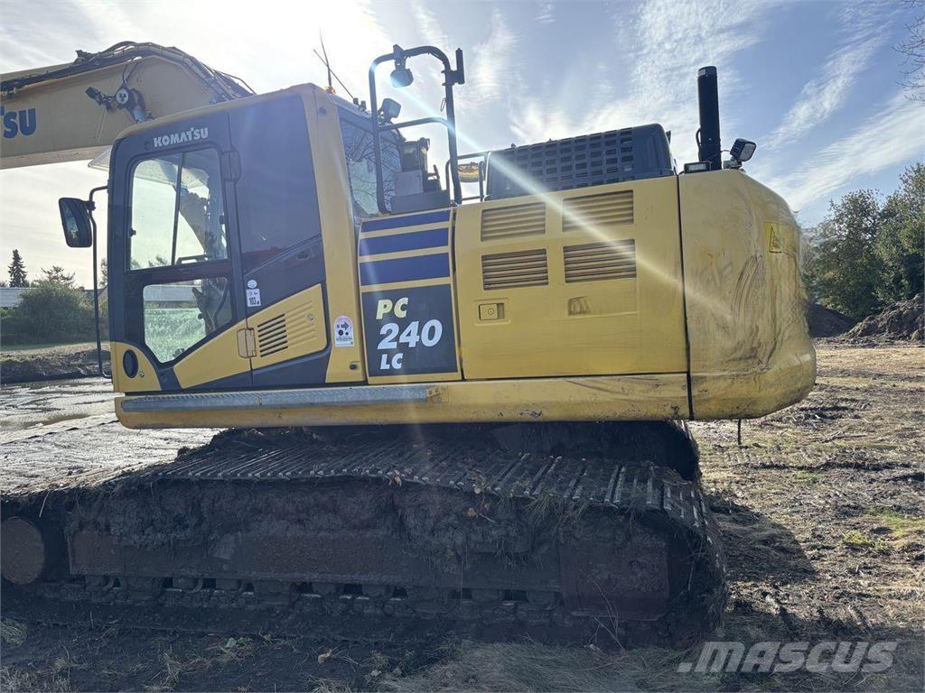 Komatsu PC240LC-11 Excavadoras de cadenas