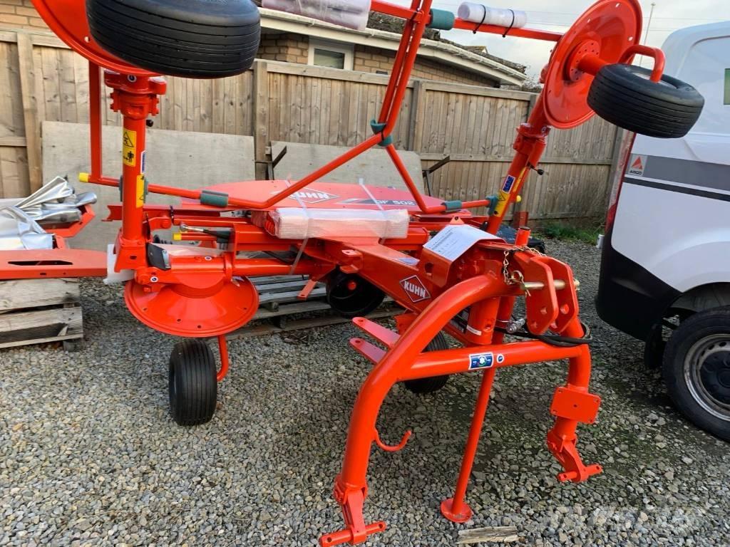 Kuhn GF 502 Rastrillos y henificadores