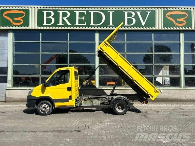 Iveco Daily 35 C15 Camiones bañeras basculantes o volquetes