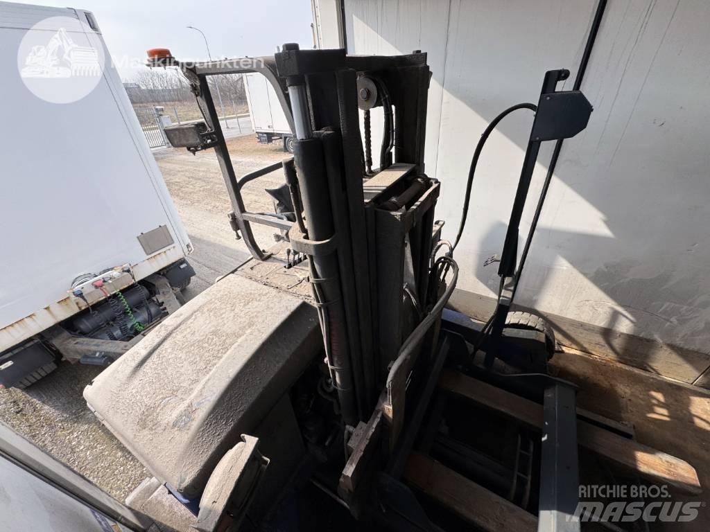 Moffett M4 25.3 NX Carretillas diesel