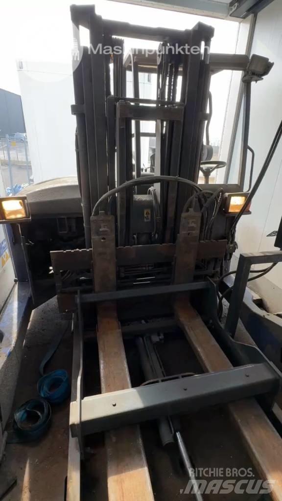Moffett M4 25.3 NX Carretillas diesel