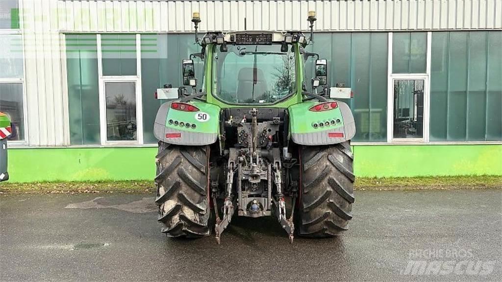 Fendt 724 vario s4 Tractores