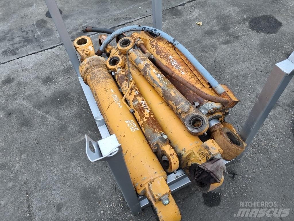 CASE 921 c siłowniki Hidráulicos