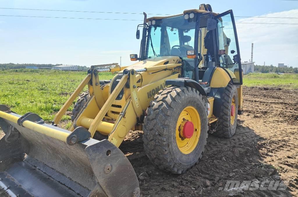 Komatsu WB97S-5E0 Retrocargadoras