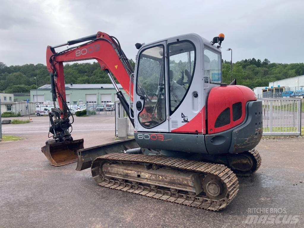 Neuson 8003 Excavadoras 7t - 12t