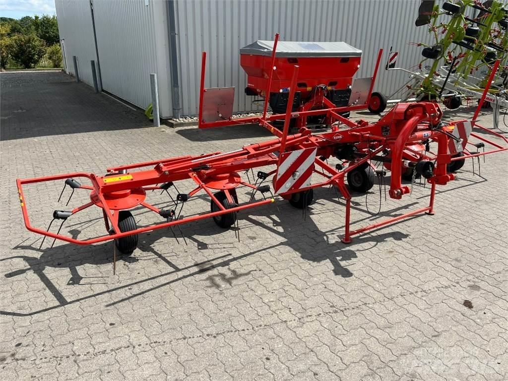 Kuhn GF6502 Rastrillos y henificadores