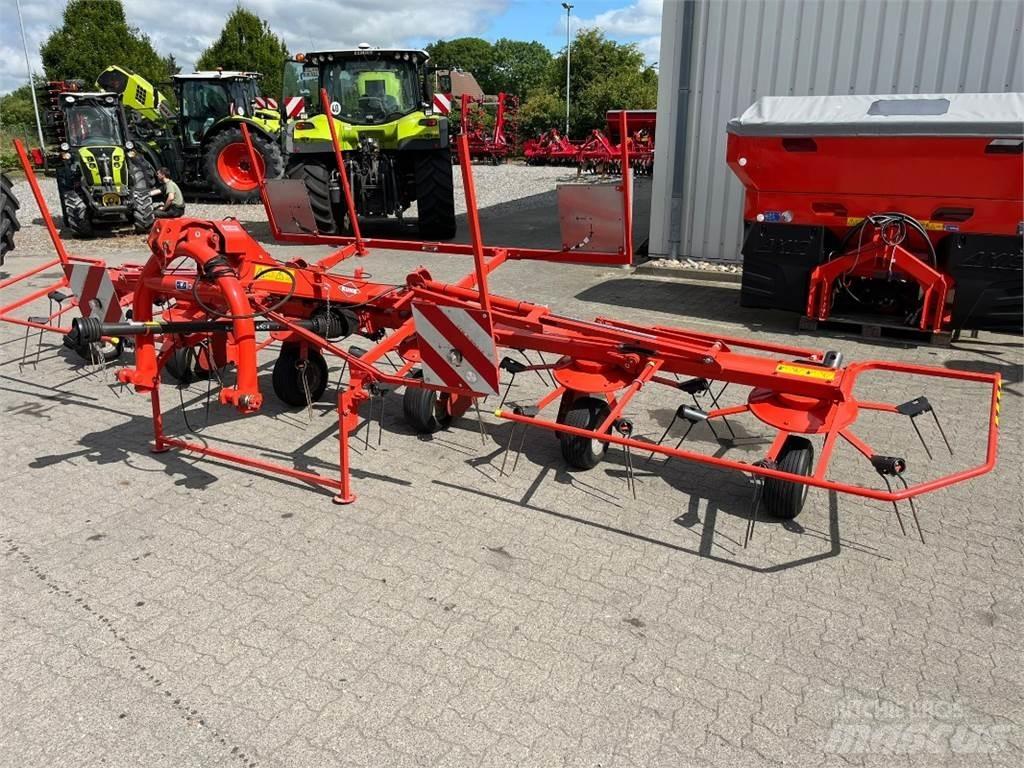 Kuhn GF6502 Rastrillos y henificadores