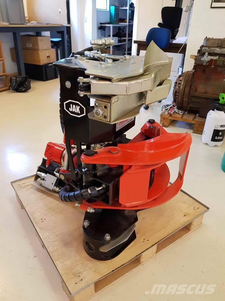 JAK 220TC Forestal - Otros