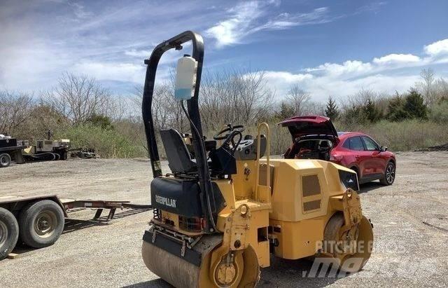 CAT CB 34 B Rodillos de doble tambor