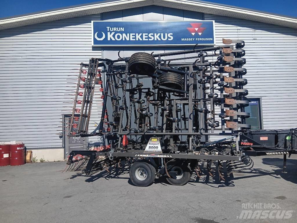 Parko Compact 8000 Gradas