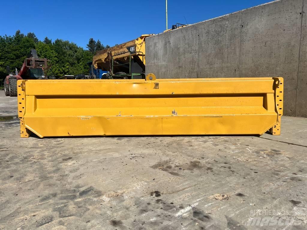 CAT 735 Puertas traseras