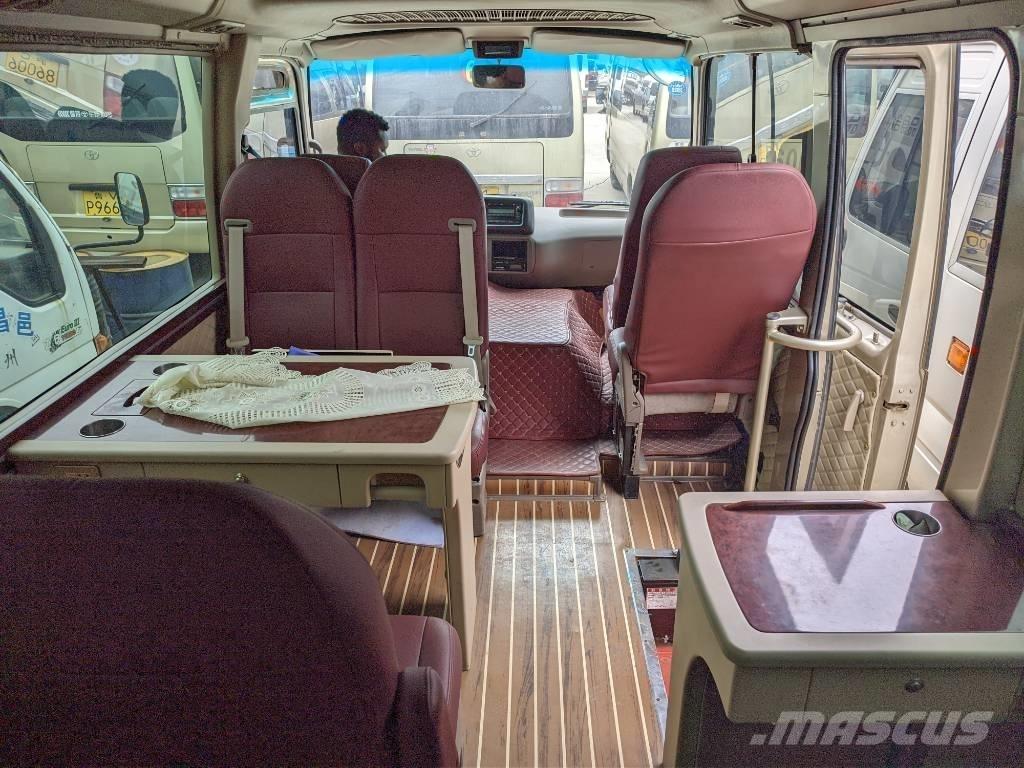 Toyota Coaster Bus Mini autobuses