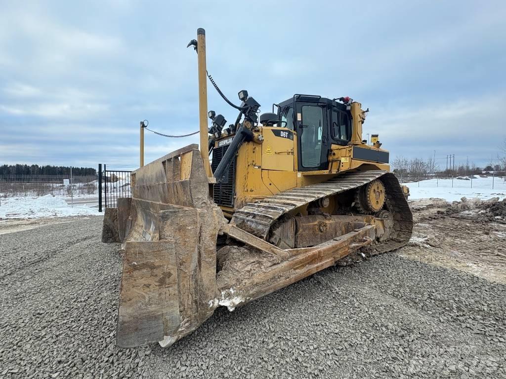 CAT D 6 T LGP Buldozer sobre oruga