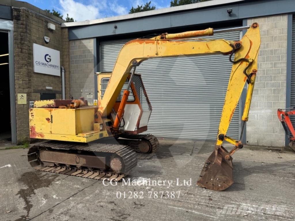 Hitachi UH031 Excavadoras de cadenas