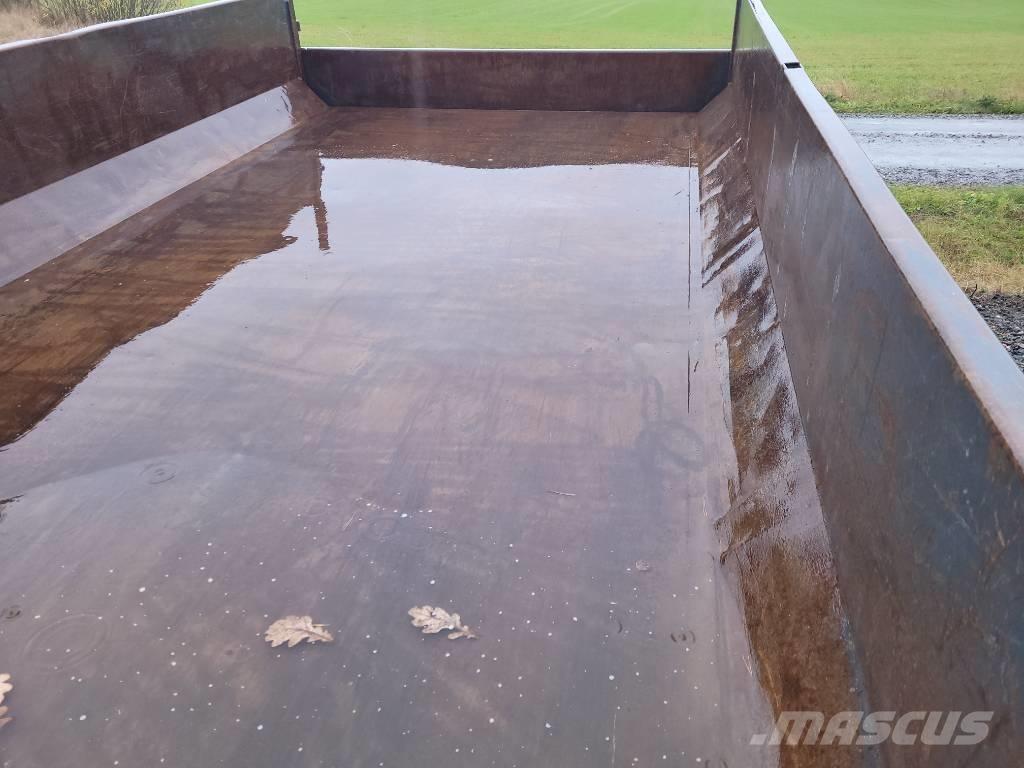 Bala TKS 1112 Remolques volquete