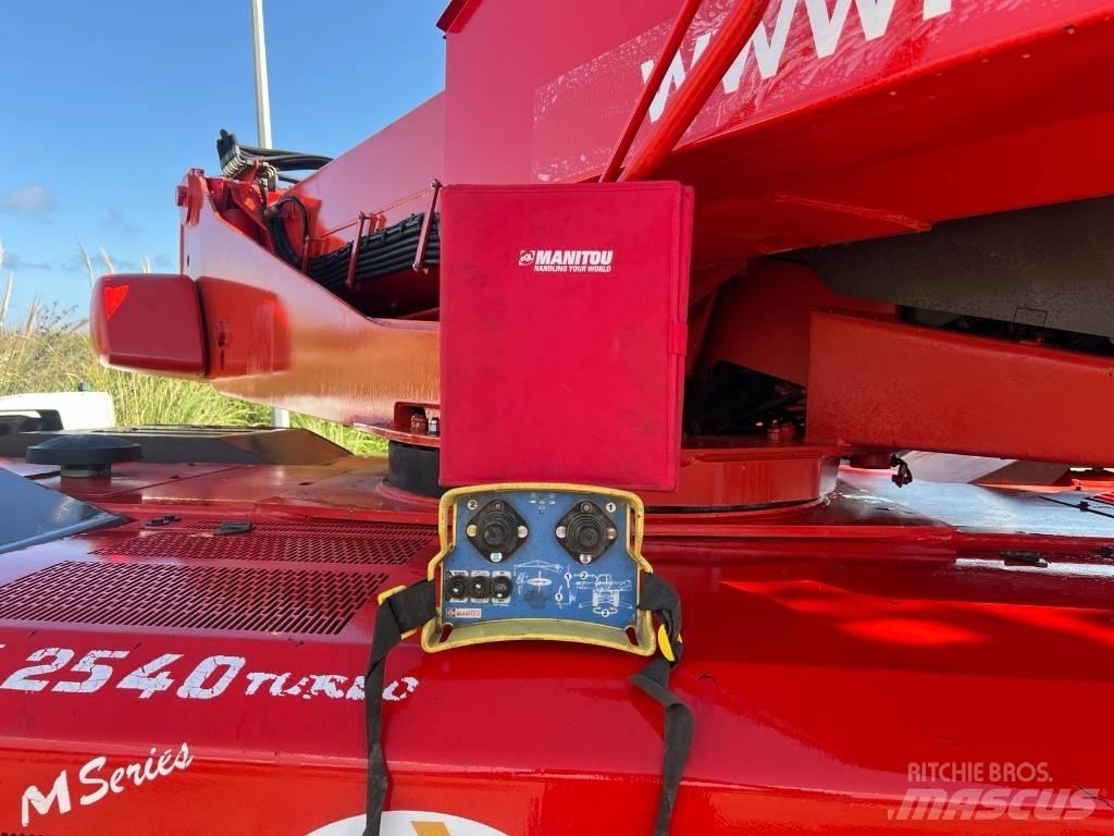 Manitou MRT 2540 Carretillas telescópicas