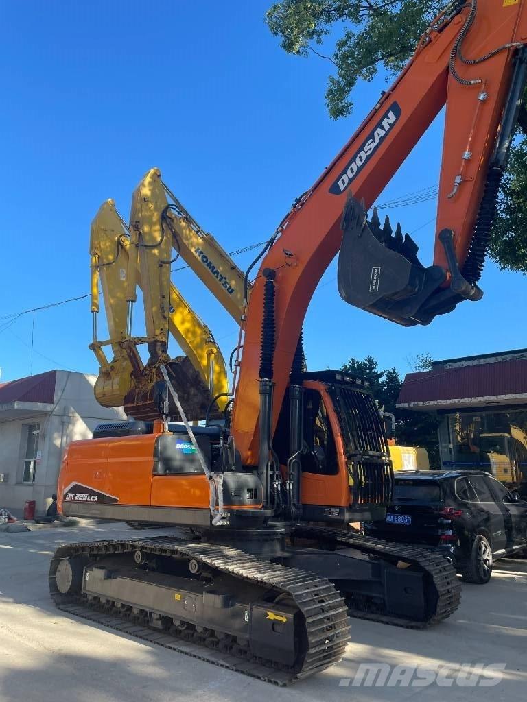 Doosan DX 225 LC Excavadoras 7t - 12t