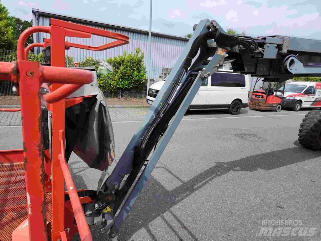 SkyJack SJ 66 T Plataforma de trabajo articulada
