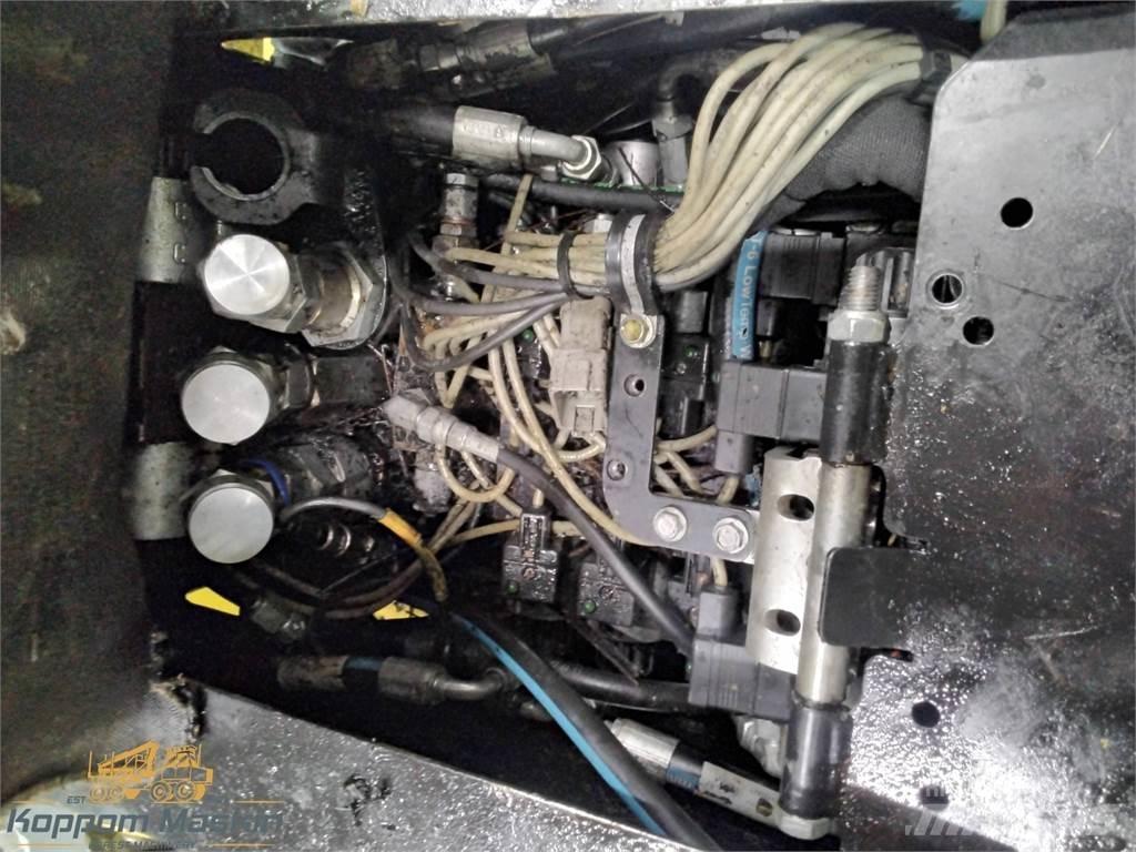 John Deere H414 Cabezales cortadores