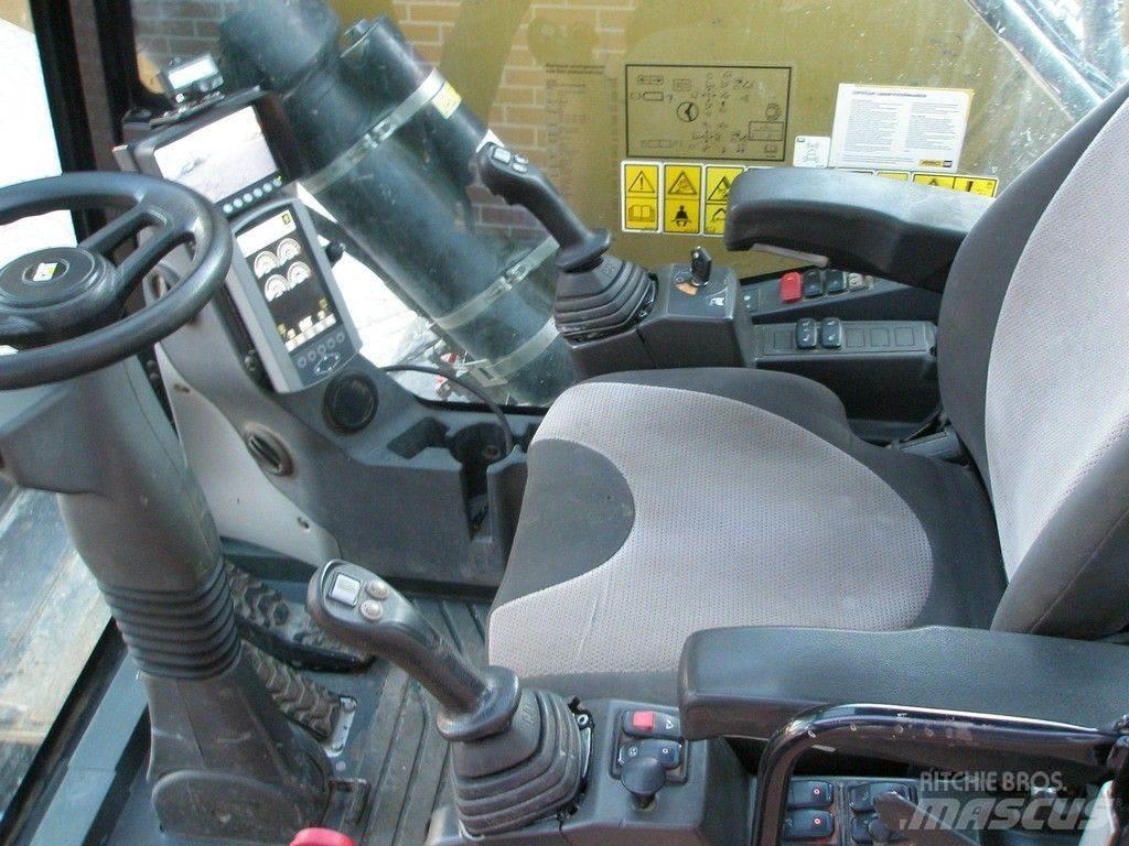 CAT MH3024 Excavadoras de manutención