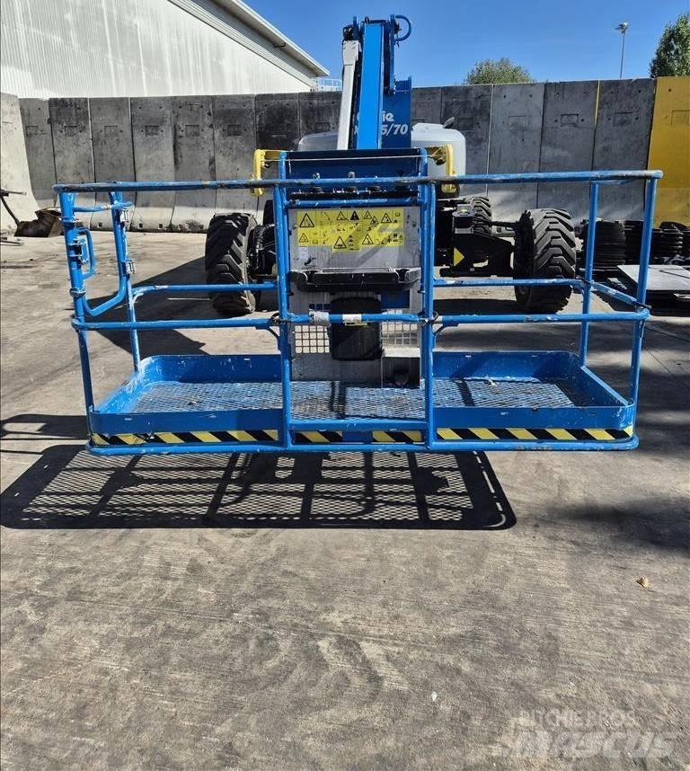Genie ZX 135/70 Plataforma de trabajo articulada