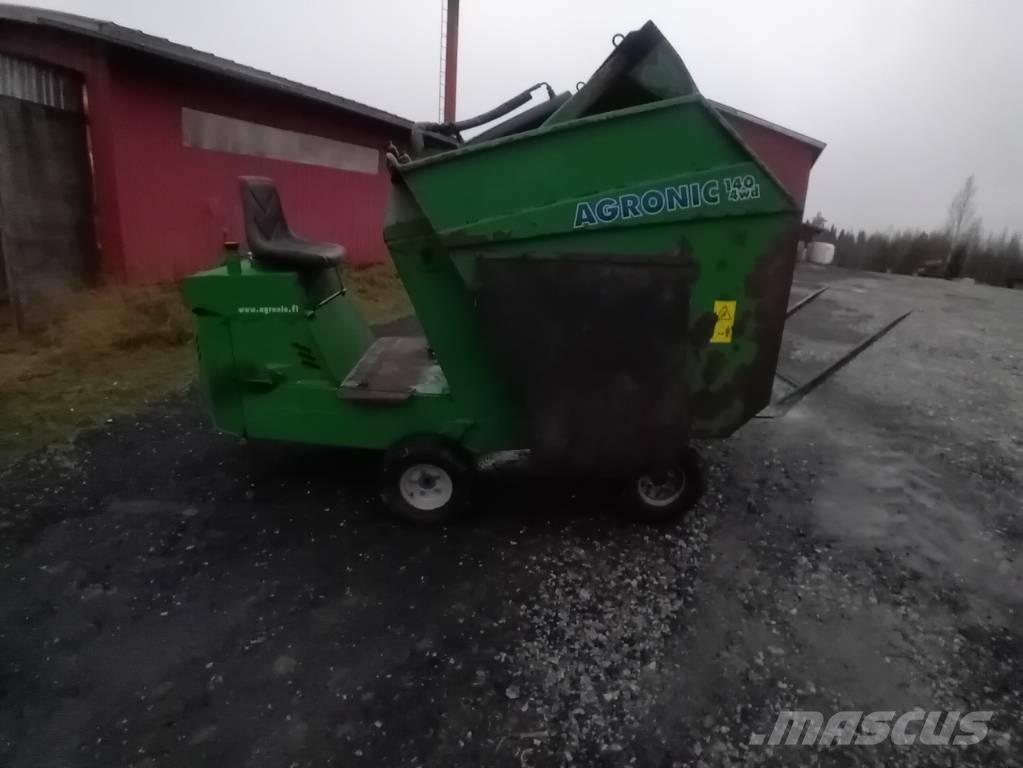 Agronic 140 4WD Mezcladoras distribuidoras