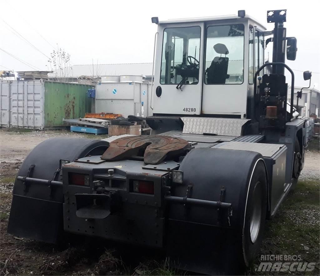  R332-4x4 Cabezas tractoras para terminales