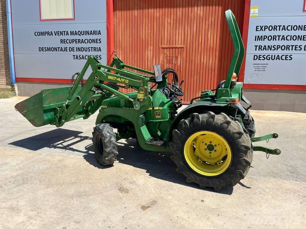 John Deere 946 Tractores