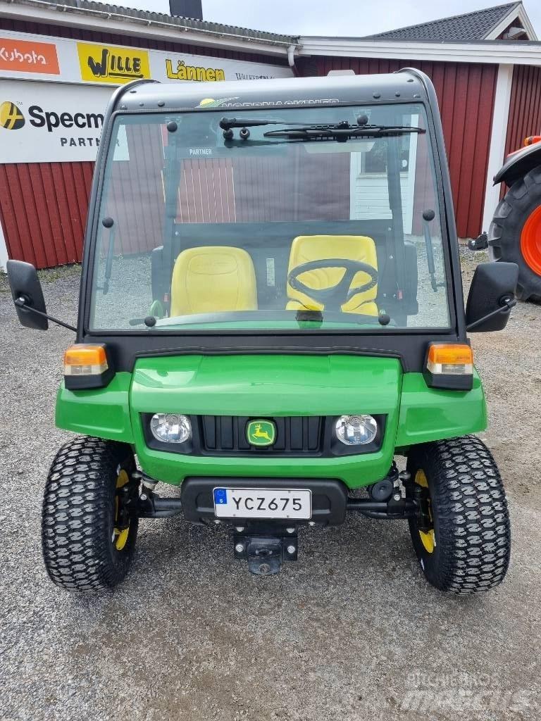 John Deere Gator TE Maquinaria para servicios públicos
