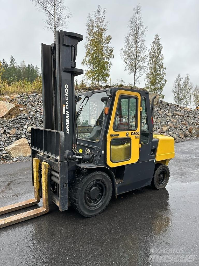 Doosan Daewoo D50-C2 Carretillas diesel