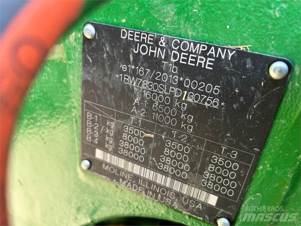 John Deere 7R330 Tractores