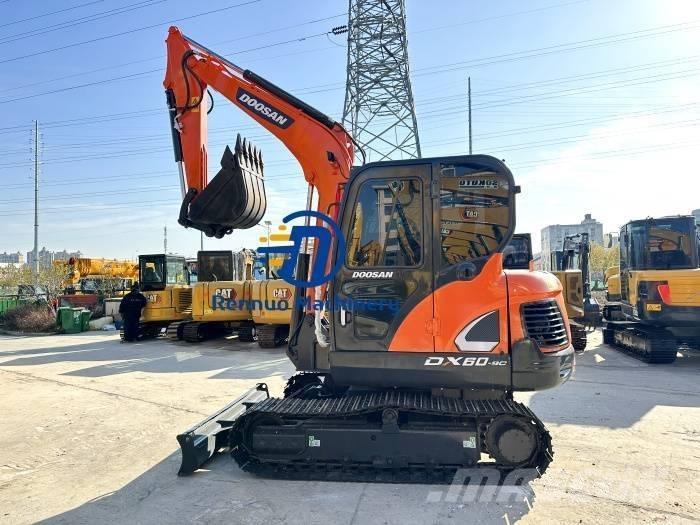 Doosan DX 60 Mini excavadoras < 7t