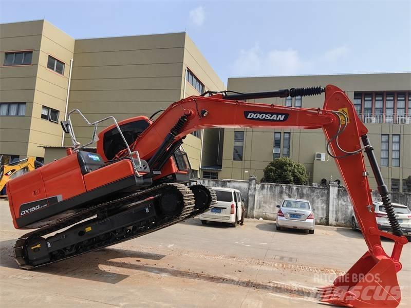 Doosan DX150 Excavadoras de cadenas