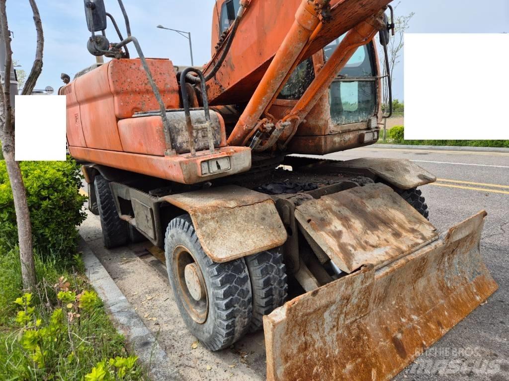 Doosan DX210WA Excavadoras de ruedas