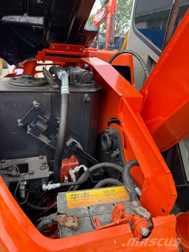 Hitachi Zaxis 55 U Excavadoras de cadenas