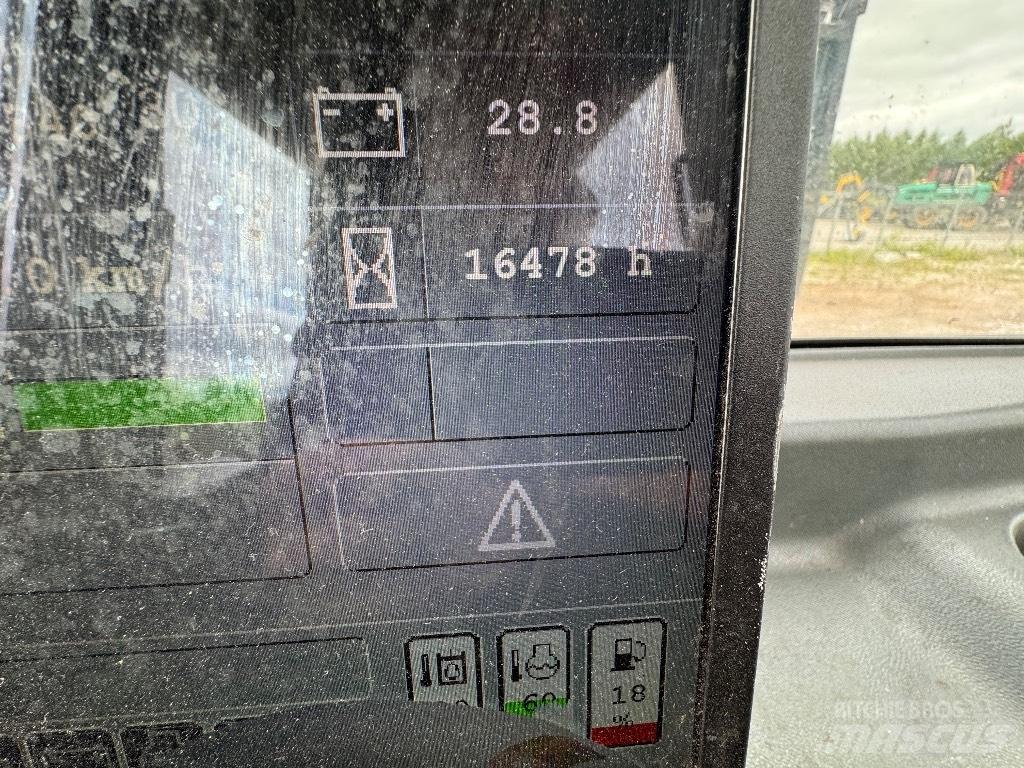 Komatsu 830.3 Autocargadoras
