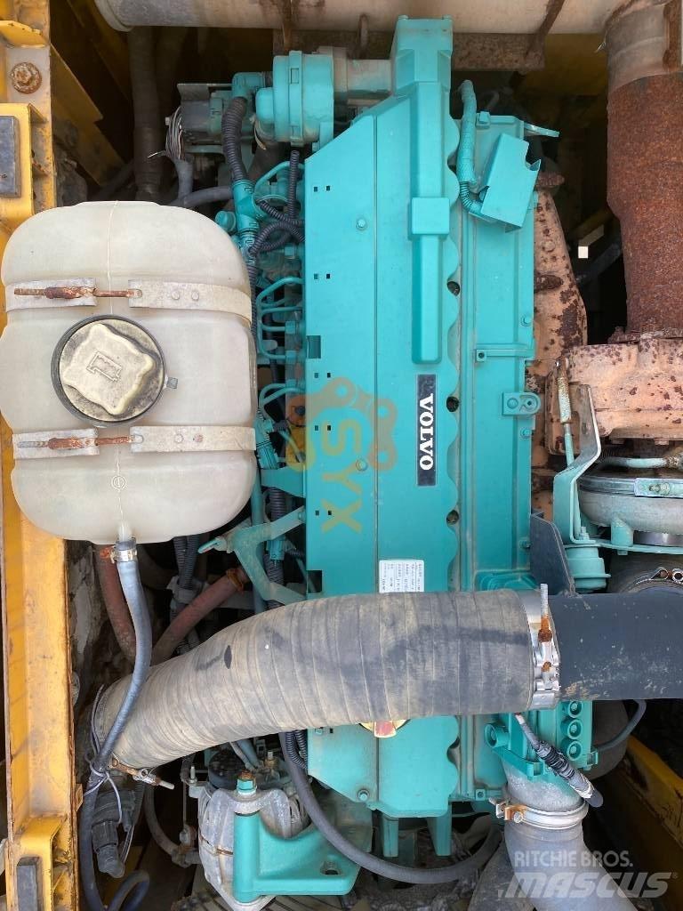 Volvo EC 240 B LC Excavadoras de cadenas