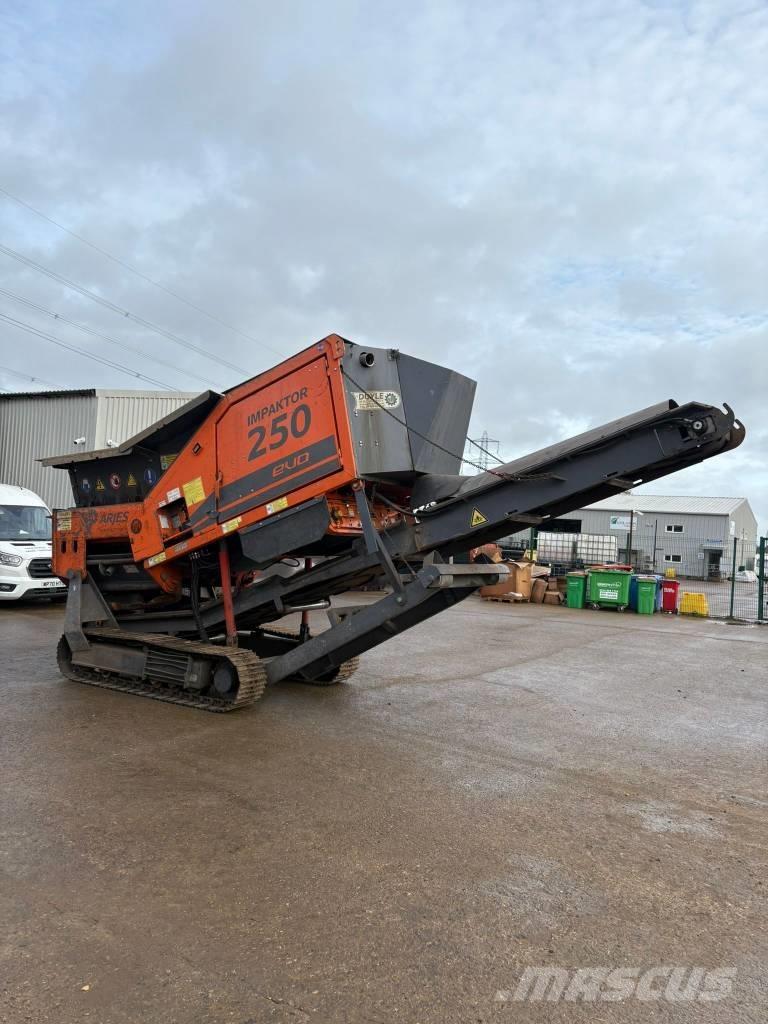 Arjes 250 Evo Trituradoras móviles