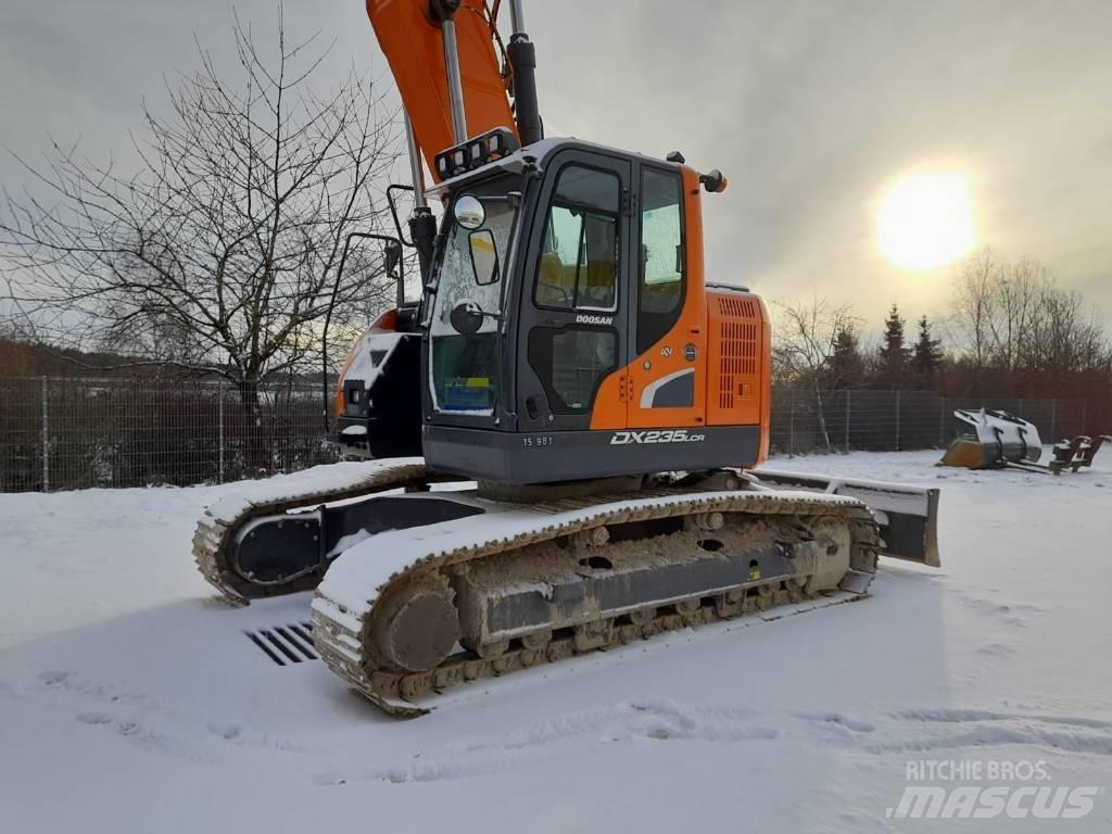 Develon DX 235 LCR-5 Excavadoras de cadenas