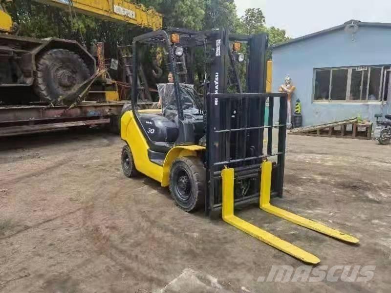 Komatsu 3Ton Carretillas diesel