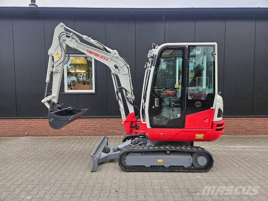 Takeuchi TB 230 Mini excavadoras < 7t