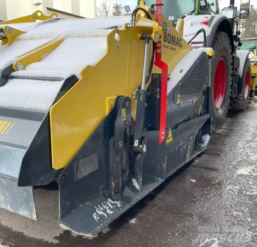 Bomag DE RS 300 Equipos para la estabilización de suelos y reciclaje de asfalto