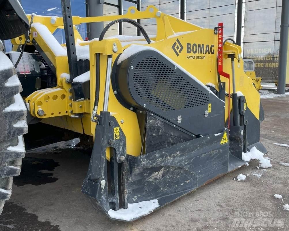 Bomag DE RS 300 Equipos para la estabilización de suelos y reciclaje de asfalto