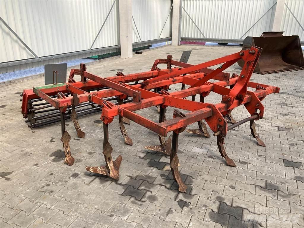 Becker Grubber 3m Cultivadores