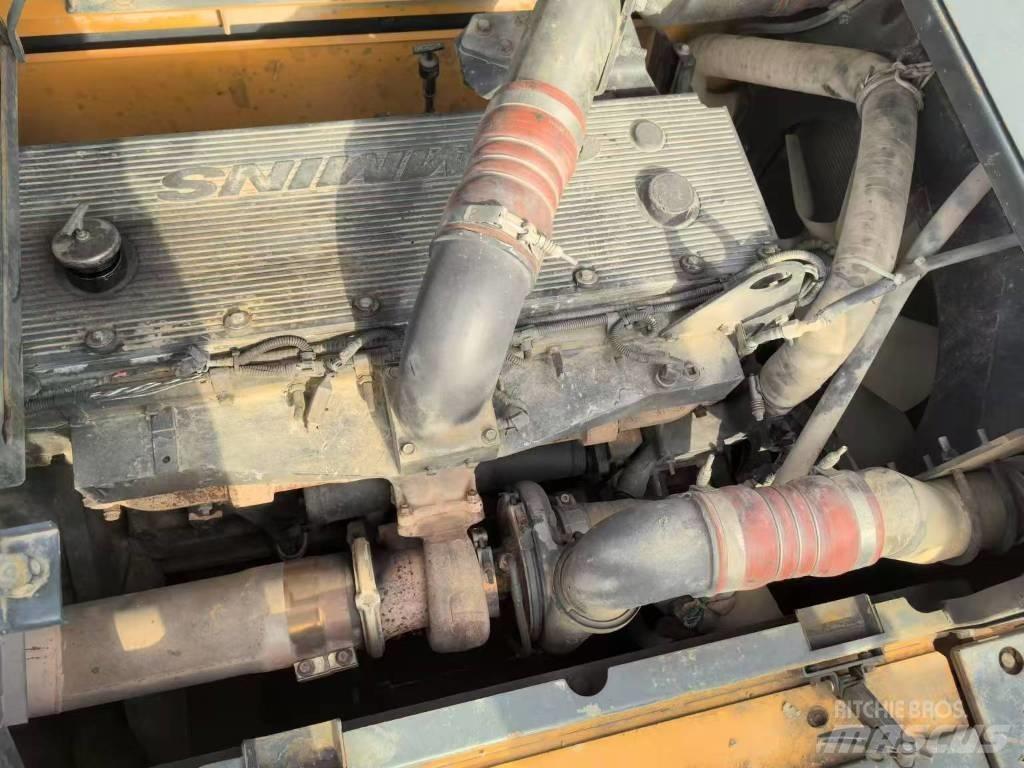 Hyundai 520VS Excavadoras de cadenas