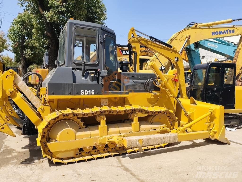 Shantui SD 16 Buldozer sobre oruga