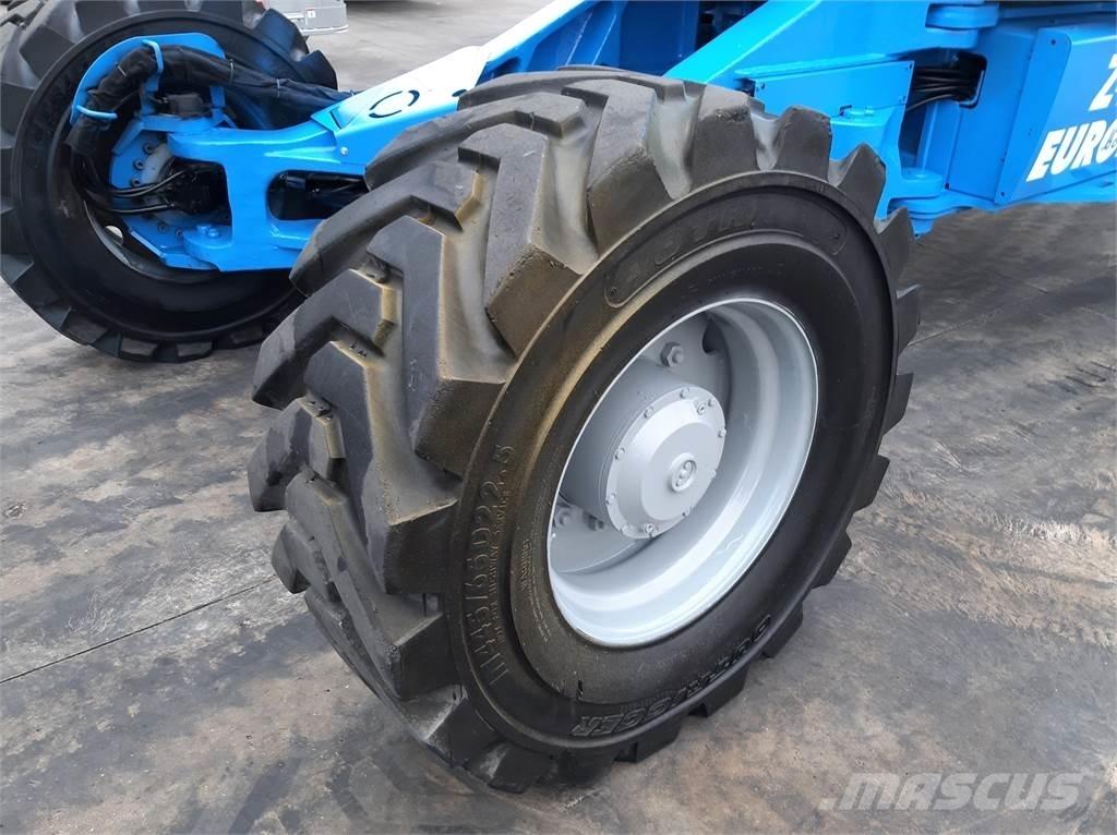 Genie Z135 70 Plataforma de trabajo articulada