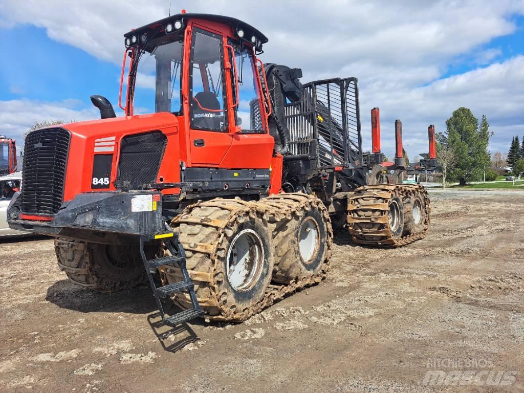 Komatsu 845 Autocargadoras