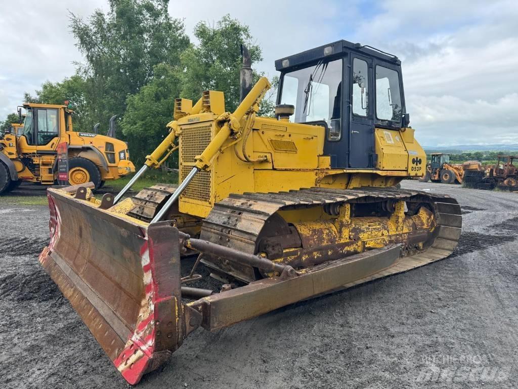Komatsu D 53 P-17 Buldozer sobre oruga
